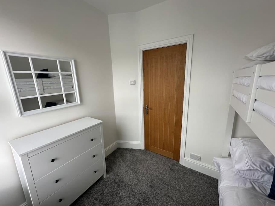The Seaside Snug Villa Cleethorpes Bagian luar foto